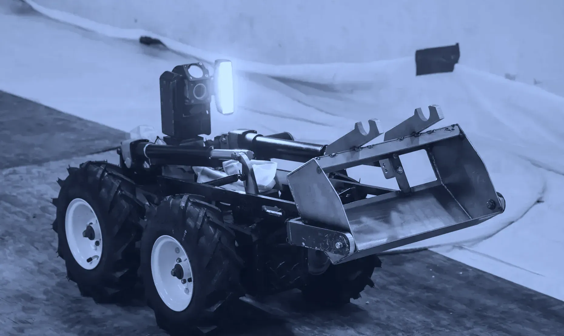 Robotic inspection crawler, 221-H canyon, Savannah River Site, South Carolina